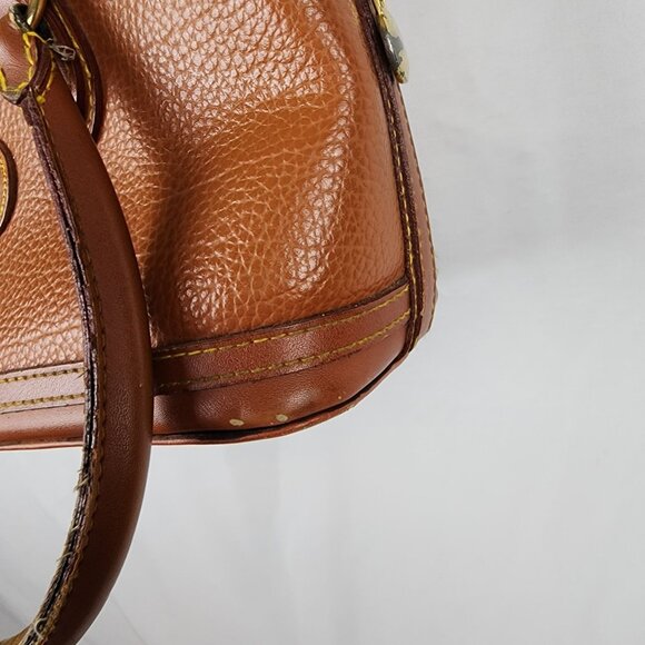 Vintage 90s Rare Dooney & Bourke Tan Doctor Bag All Weather Leather Gold Hardwar - Picture 5 of 16